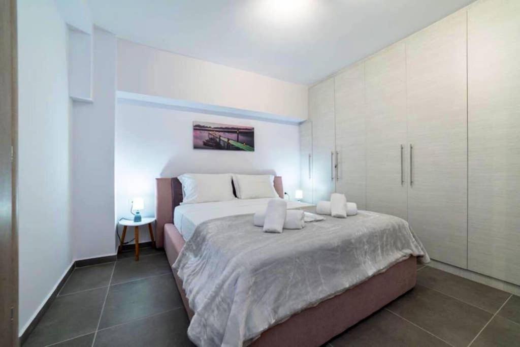 Brand New Aprt With Backyard In Lycabettus Hill ! Apartment Athens Ngoại thất bức ảnh