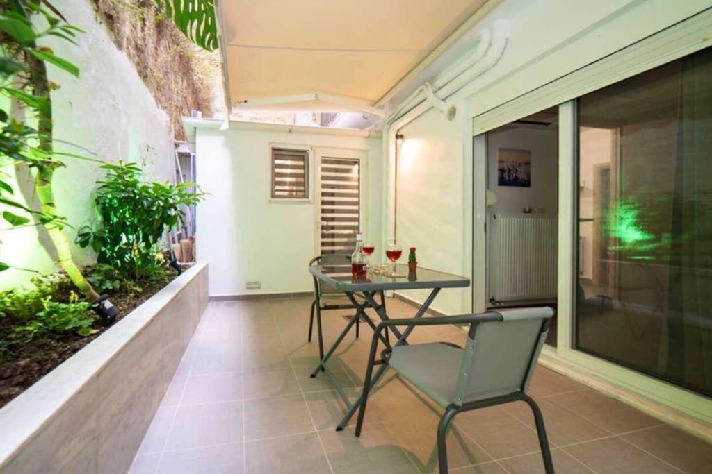 Brand New Aprt With Backyard In Lycabettus Hill ! Apartment Athens Ngoại thất bức ảnh